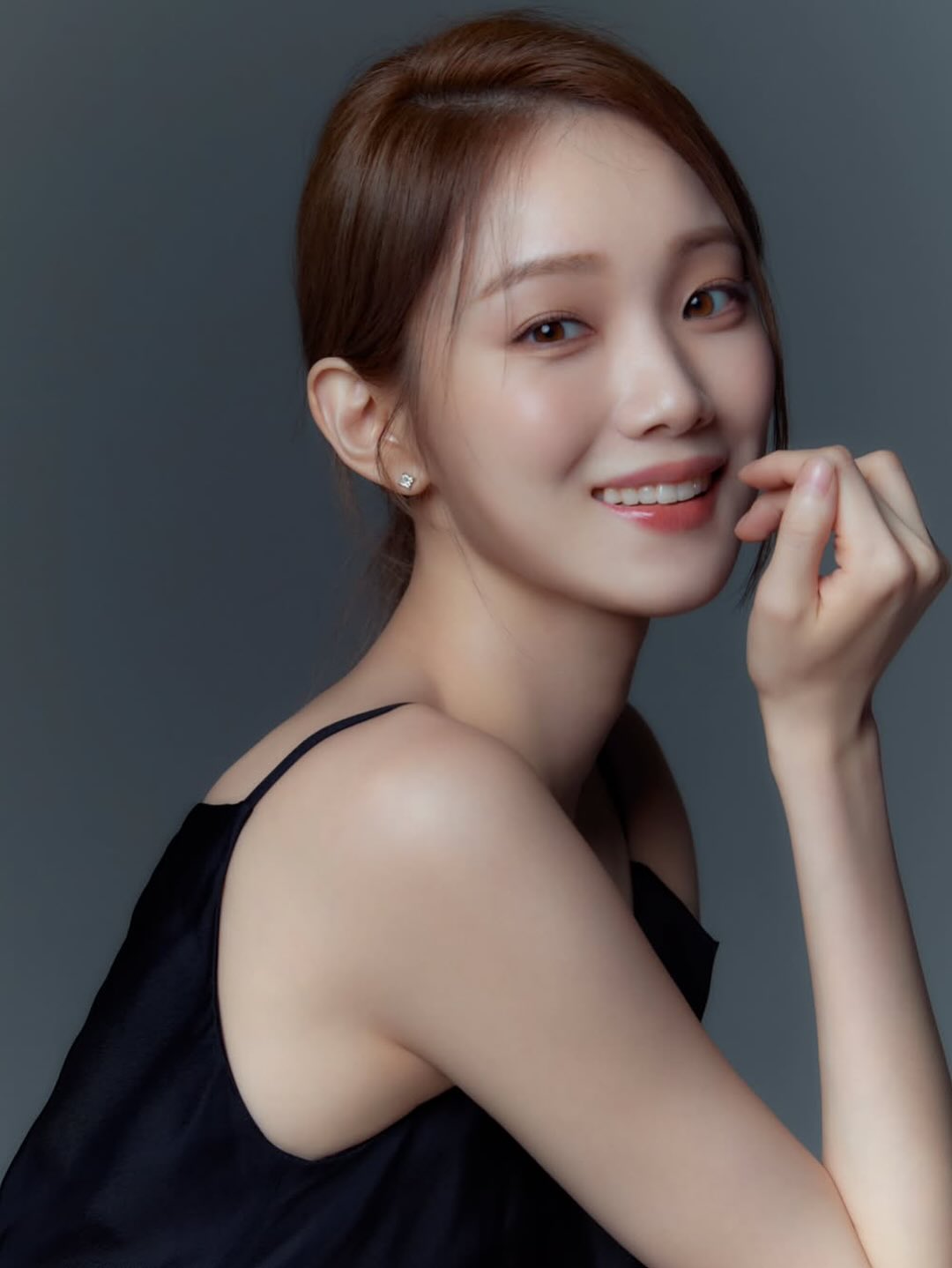 이성경