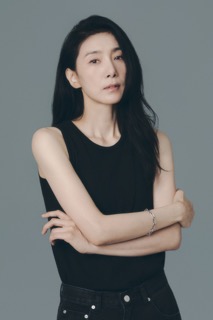김서형