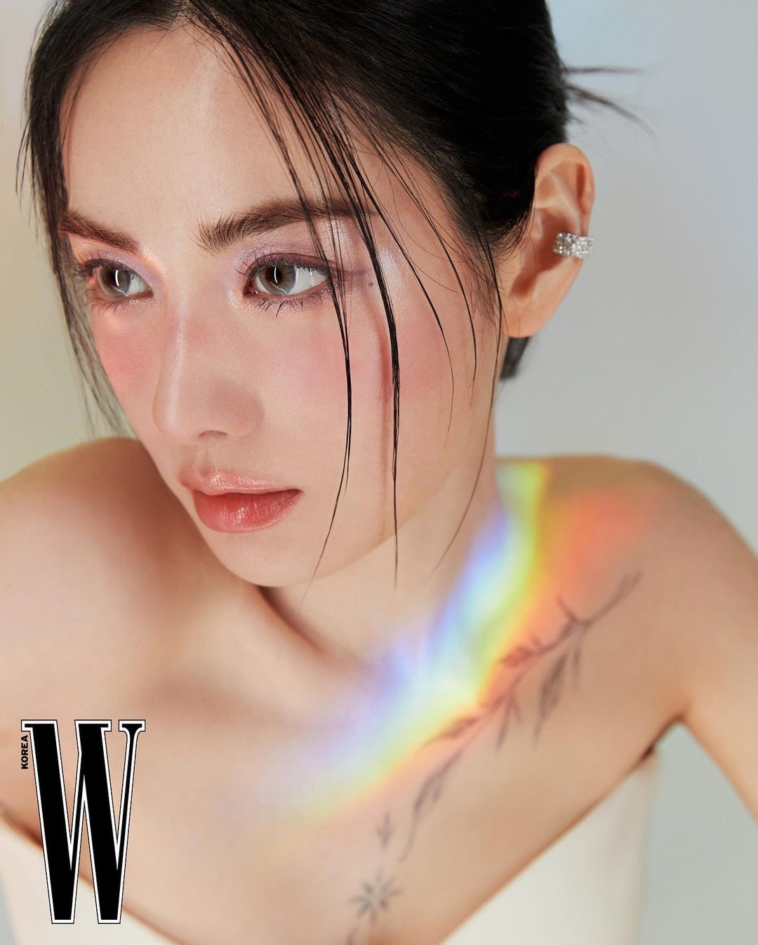 나나(W KOREA)